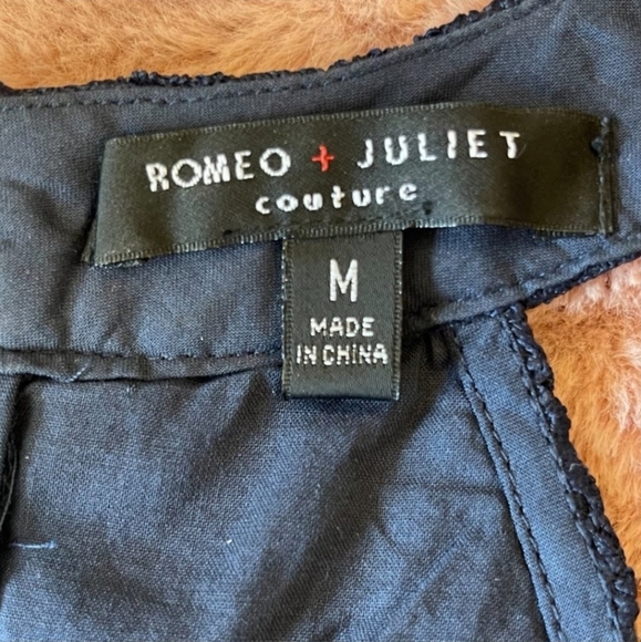 ROMEO & JULIET COUTURE ~ Navy Eyelet Mini Swing Dress ~ Size Medium - Picture 7 of 9